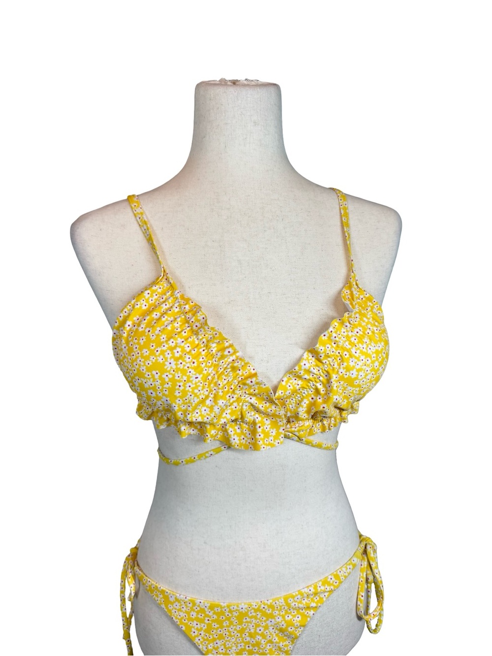 Zaful Yellow Floral Ruffle Tie Bikini Set